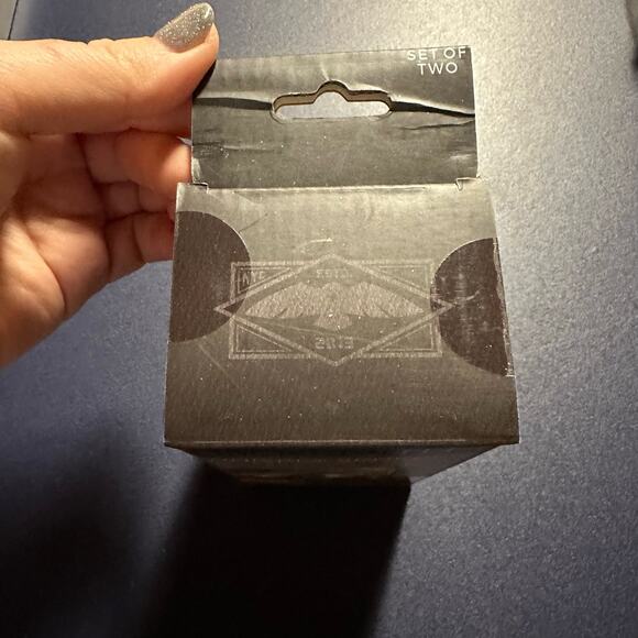 BLKSMITH Whiskey Spheres Drink Chillers 100% Natural Soapstone NEW IN BOX (2) - Picture 4 of 4